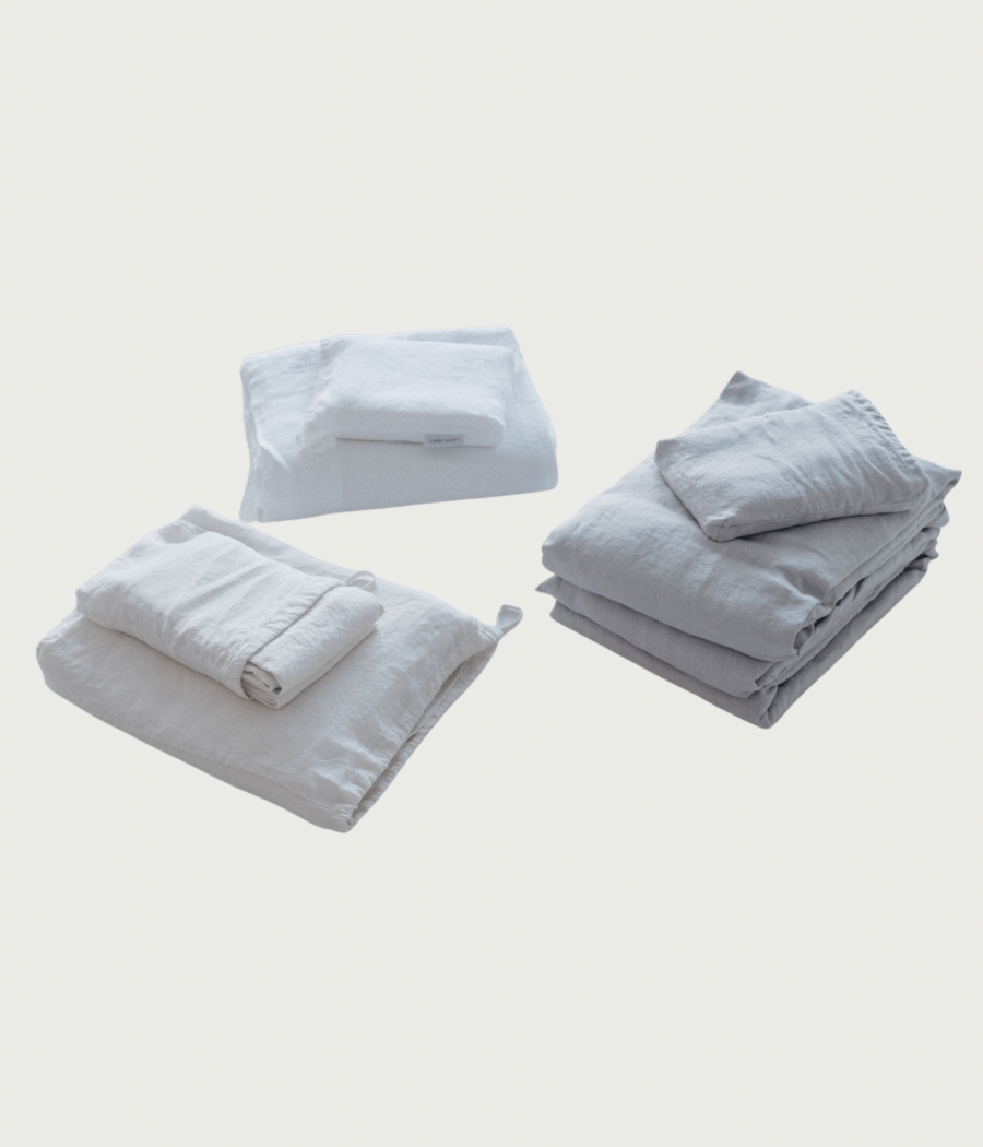 Bedding Set with Envelope Pillowcases - The Last Light